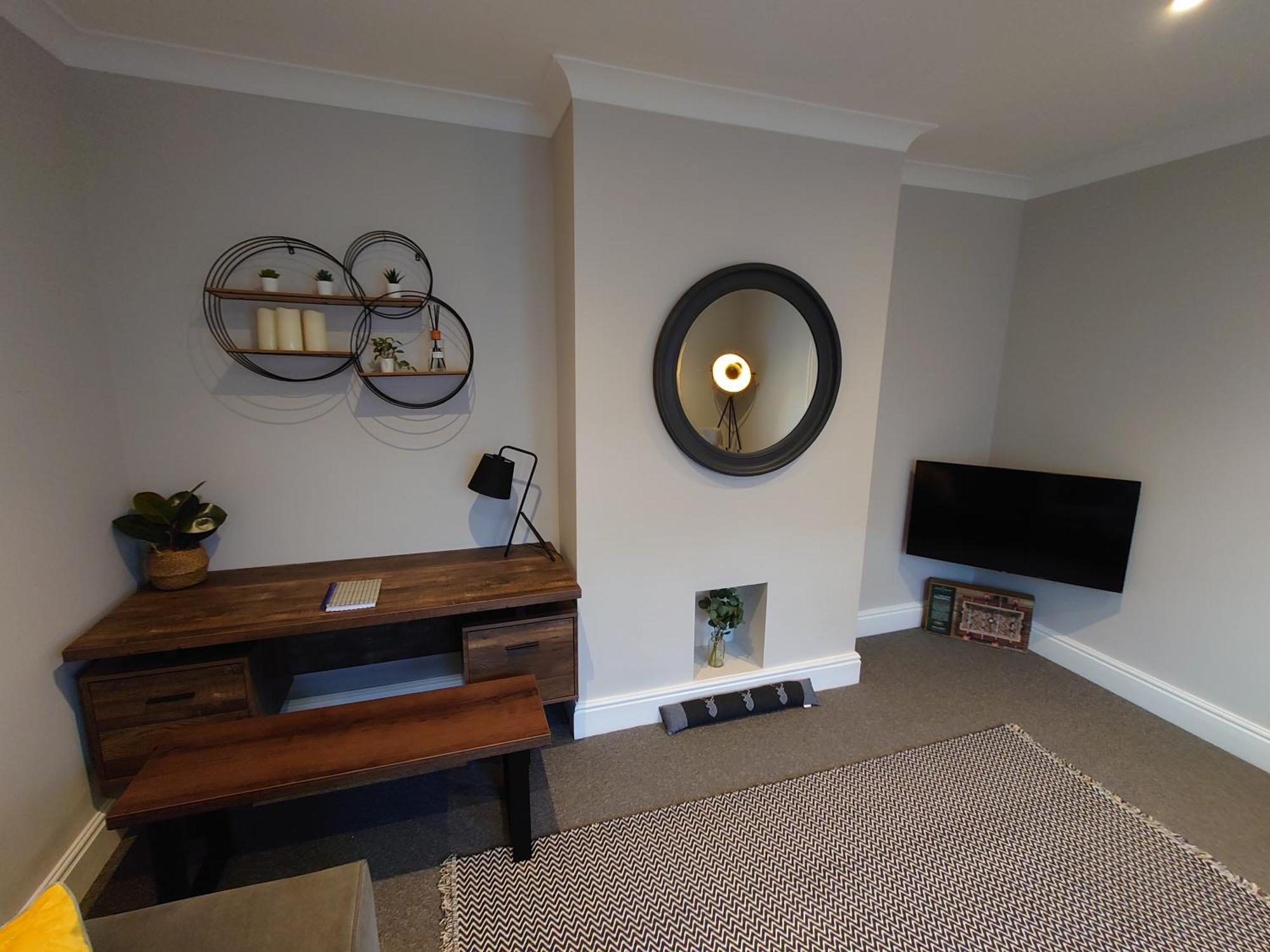 באת' Newly Renovated 2-Bed Bungalow מראה חיצוני תמונה